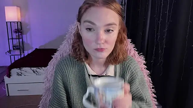 Snapshot of ReddHotPipper chatting on October 23, 2025, 3:16 am ReddHotPipper online show from October 23, 2025, 3:16 am