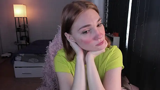 Snapshot of ReddHotPipper chatting on March 16, 2026, 5:44 am ReddHotPipper online show from March 16, 2026, 5:44 am