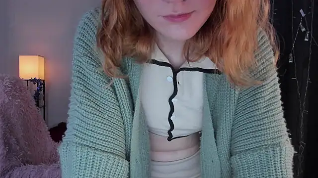 Snapshot of ReddHotPipper chatting on December 4, 2025, 3:38 am ReddHotPipper online show from December 4, 2025, 3:38 am