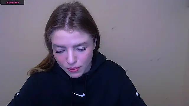 MissOliviaa  online show from February 27, 2025, 8:35 am