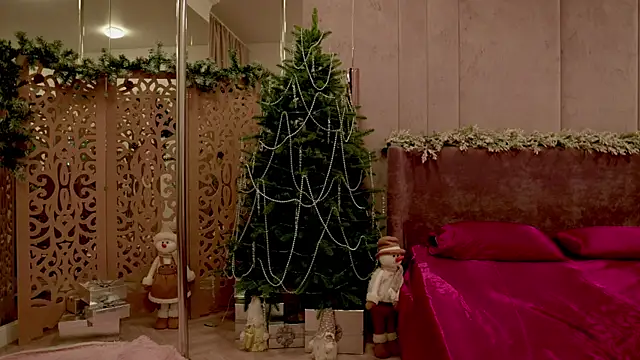 Smiley Mia online show from January 12, 2026, 5:03 am