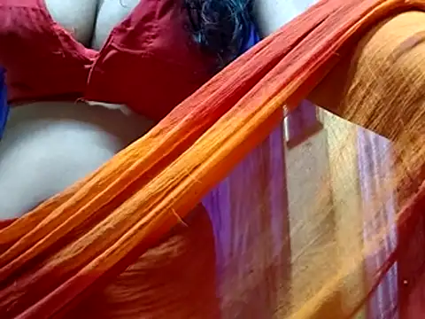 poojaxxx65 online show from July 12, 2026, 9:26 pm