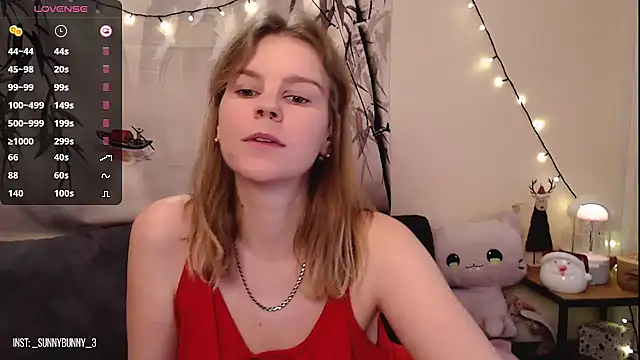 Moona xx online show from December 10, 2024, 9:33 pm