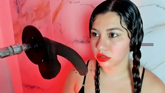 Snapshot of hade_cute chatting on February 11, 2026, 1:00 pm hade cute online show from February 11, 2026, 1:00 pm