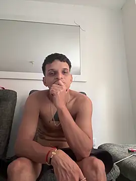 ArturoDelgado1 online show from February 24, 2026, 4:41 pm