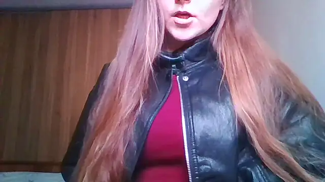 Evasapples online show from March 29, 2026, 10:00 pm