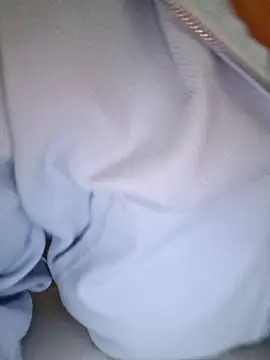 Snapshot of Evasapples chatting on November 9, 2025, 1:04 pm Evasapples online show from November 9, 2025, 1:04 pm