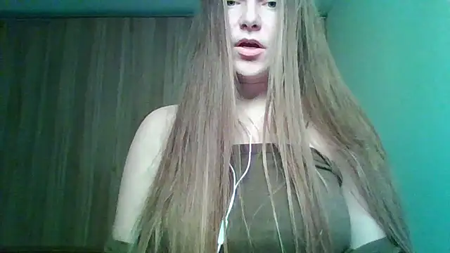 Snapshot of Evasapples chatting on February 19, 2026, 1:52 pm Evasapples online show from February 19, 2026, 1:52 pm