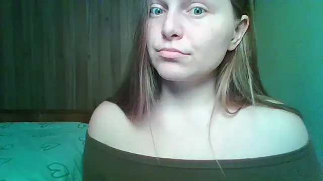 Snapshot of Evasapples chatting on February 25, 2026, 6:52 pm Evasapples online show from February 25, 2026, 6:52 pm