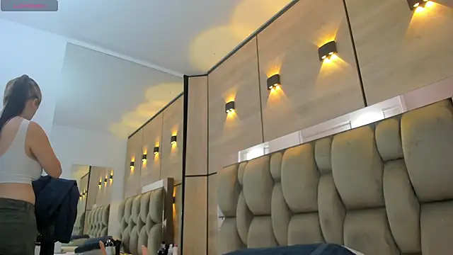 Snapshot of dorothy_vegga chatting on November 12, 2025, 4:05 am dorothy vegga online show from November 12, 2025, 4:05 am