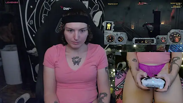 BrandiWRLD 999 online show from January 15, 2025, 3:43 am