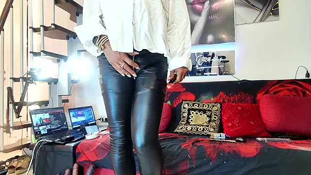 Jbisex online show from May 31, 2026, 1:33 am