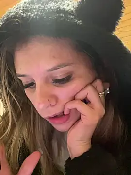 Snapshot of aliisonn_parker26 chatting on March 8, 2025, 11:18 pm aliisonn parker26 online show from March 8, 2025, 11:18 pm