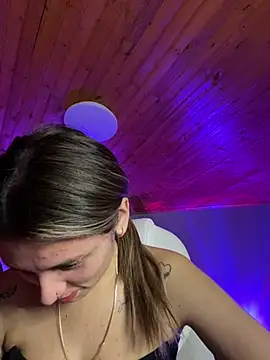 Snapshot of aliisonn_parker26 chatting on January 28, 2025, 11:39 pm aliisonn parker26 online show from January 28, 2025, 11:39 pm