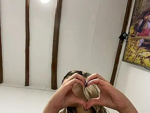 Snapshot of aliisonn_parker26 chatting on February 27, 2025, 11:37 pm aliisonn parker26 online show from February 27, 2025, 11:37 pm