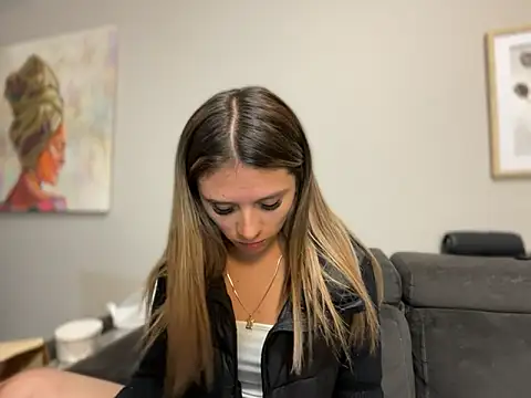 Snapshot of aliisonn_parker26 chatting on March 3, 2025, 11:24 pm aliisonn parker26 online show from March 3, 2025, 11:24 pm