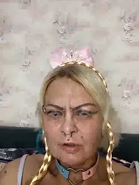 Snapshot of Gardener_of_Illusions chatting on February 8, 2026, 6:55 am Gardener of Illusions online show from February 8, 2026, 6:55 am