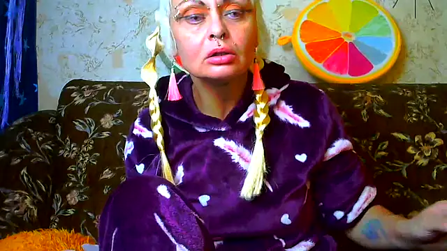 Gardener of Illusions online show from September 20, 2025, 4:01 pm