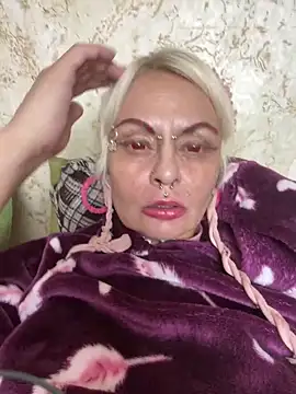 Gardener of Illusions online show from September 13, 2025, 1:16 am