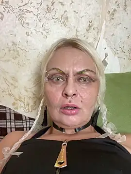 Gardener of Illusions online show from September 10, 2025, 2:43 am