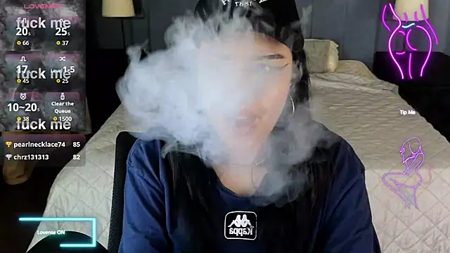 baby  kim online show from December 20, 2025, 8:50 am