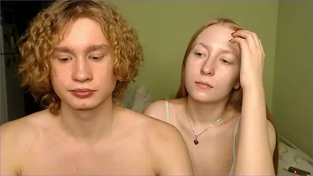 AliceStoneJhonyStone online show from December 20, 2025, 6:44 pm