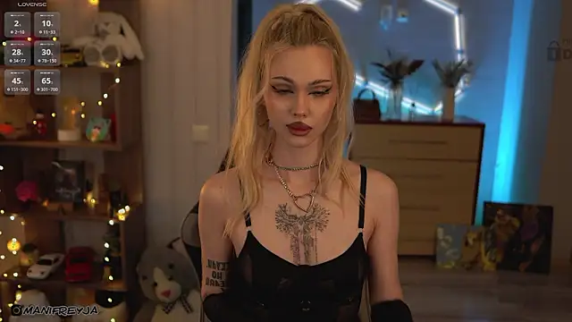 Snapshot of ManiFreyja chatting on March 23, 2026, 6:52 pm ManiFreyja online show from March 23, 2026, 6:52 pm