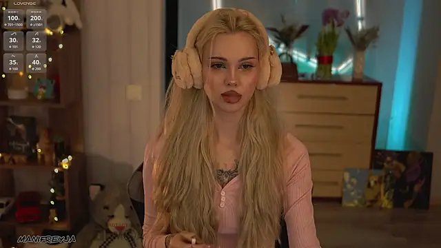 Snapshot of ManiFreyja chatting on March 14, 2026, 8:59 pm ManiFreyja online show from March 14, 2026, 8:59 pm