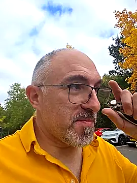 Snapshot of Crosss-23cm chatting on October 13, 2025, 12:07 pm Crosss-23cm online show from October 13, 2025, 12:07 pm