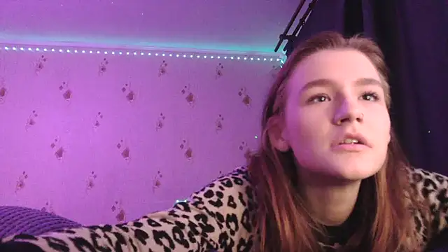 Snapshot of angelstonight chatting on December 5, 2024, 12:58 am angelstonight online show from December 5, 2024, 12:58 am