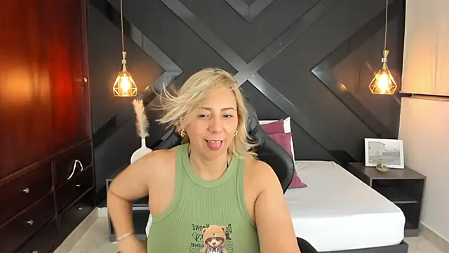 andre soto  online show from March 11, 2025, 2:10 am