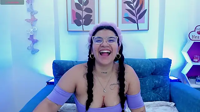 andreasc69   online show from March 7, 2025, 9:48 pm