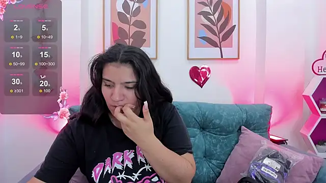 andreasc69   online show from February 25, 2025, 10:09 pm