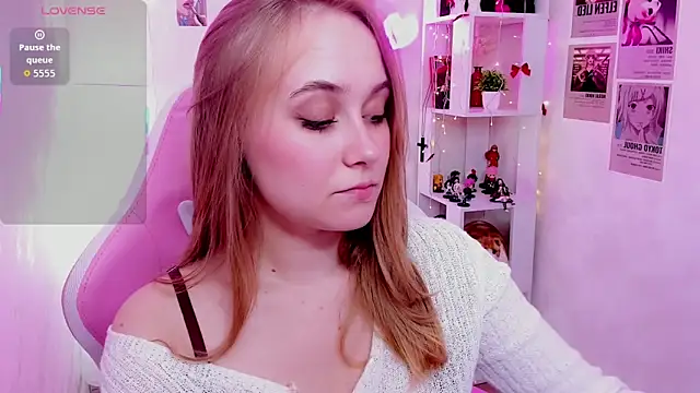 LianaBright online show from June 10, 2026, 1:40 am