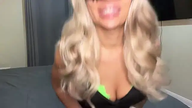 CoCo-Queen online show from August 1, 2026, 1:25 am