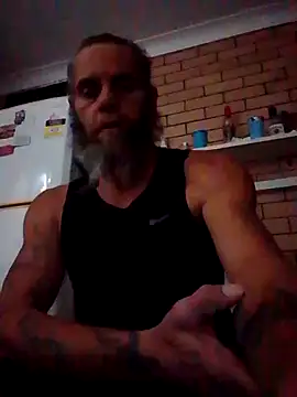 Deonlonely1 online show from June 17, 2026, 3:33 pm