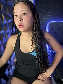 Snapshot of Paloma__LS chatting on March 2, 2025, 10:02 pm Paloma LS online show from March 2, 2025, 10:02 pm