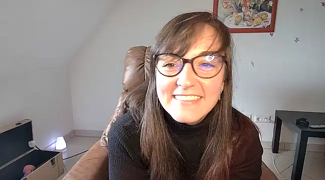 Snapshot of stunning_Rosi chatting on February 20, 2025, 11:31 am stunning Rosi online show from February 20, 2025, 11:31 am