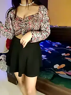 Snapshot of _sexy-baby chatting on December 6, 2024, 2:33 pm sexy-baby online show from December 6, 2024, 2:33 pm