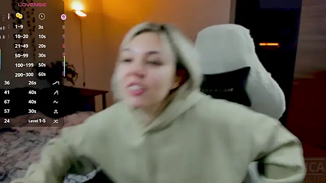 whoa-hoa-hoa-hoa-hoa online show from October 17, 2025, 8:54 pm