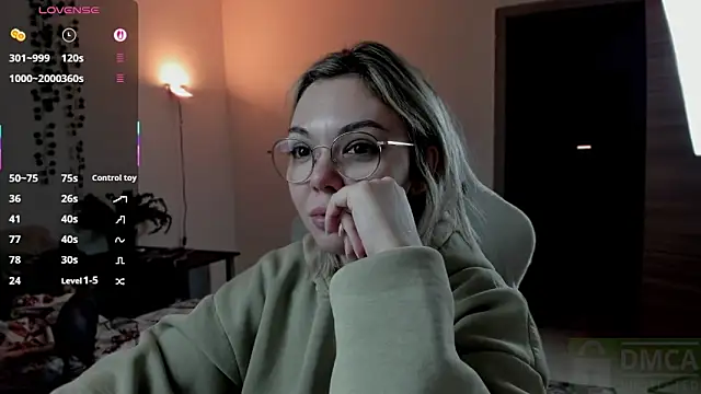 whoa-hoa-hoa-hoa-hoa online show from October 15, 2025, 8:50 pm