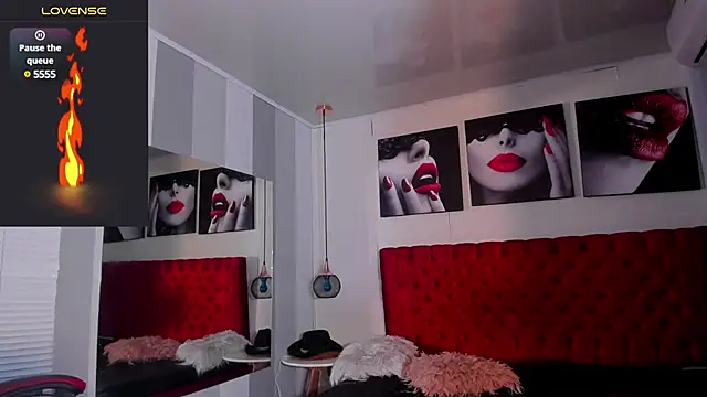 Snapshot of KENDER21_ chatting on February 16, 2025, 7:16 pm KENDER21 online show from February 16, 2025, 7:16 pm