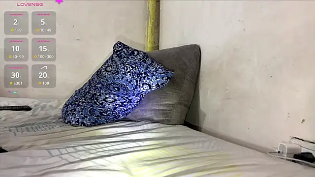 KENDER21  online show from October 24, 2025, 8:13 am