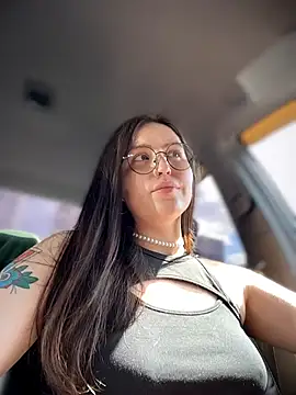 meow girl online show from June 22, 2026, 11:29 am