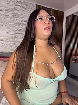 MadisonHunter2024 online show from February 10, 2026, 7:46 pm