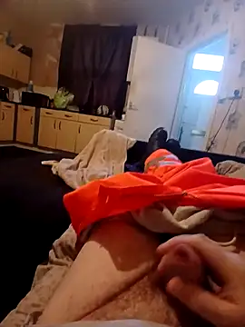 ADAMWILBY34 online show from November 7, 2025, 7:46 am