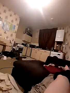 ADAMWILBY34 online show from January 8, 2025, 7:13 pm