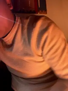 Snapshot of lixiaoshuai8 chatting on January 17, 2026, 9:02 am lixiaoshuai8 online show from January 17, 2026, 9:02 am