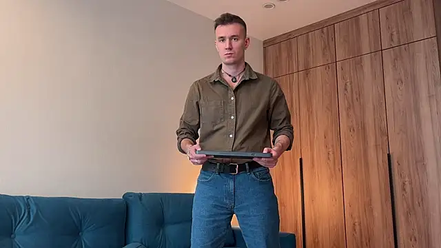 Snapshot of cute_mark chatting on April 15, 2026, 6:30 am cute mark online show from April 15, 2026, 6:30 am