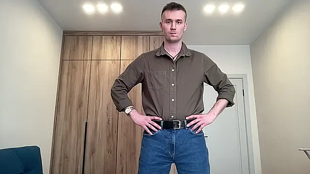 Snapshot of cute_mark chatting on April 2, 2026, 10:11 am cute mark online show from April 2, 2026, 10:11 am